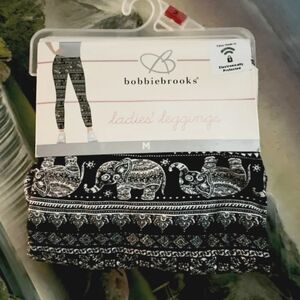 NEW Bobbie Brooks Black& White Elephant Print Boho Leggings Womens medium